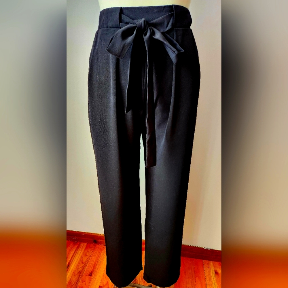 Black tie waist dress pants